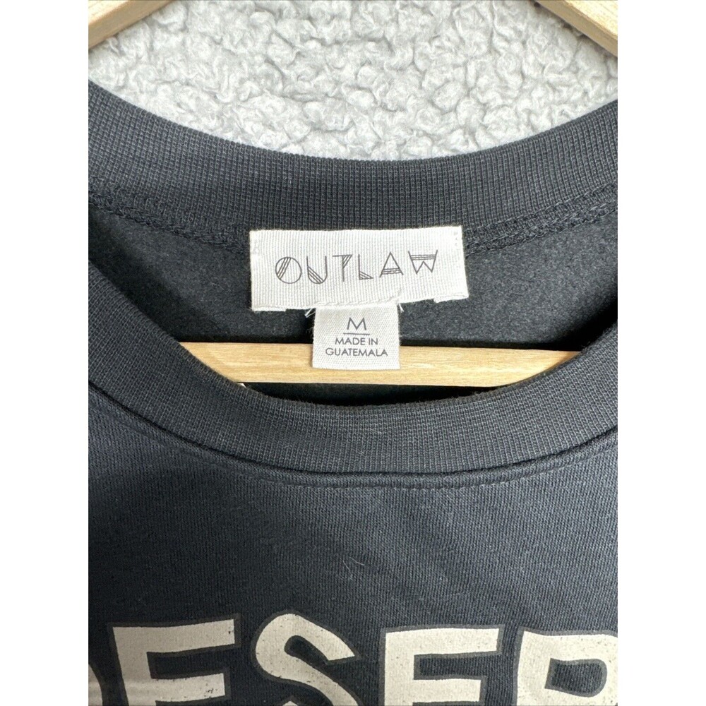 Black  Desert Dreaming Classic Fit Cozy Fleece Sweatshirt M Fall Comfy Outlaw - Picture 3 of 9